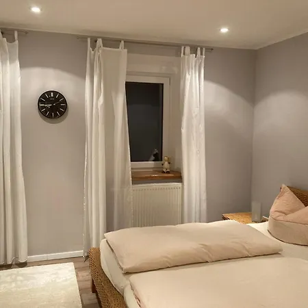Boehmer, Zirkelstein Apartment